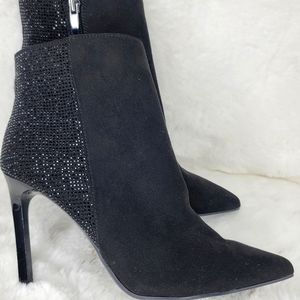 NINE WEST NWT Booties Boots Woman's Heels Suede Black Stone authentic designer